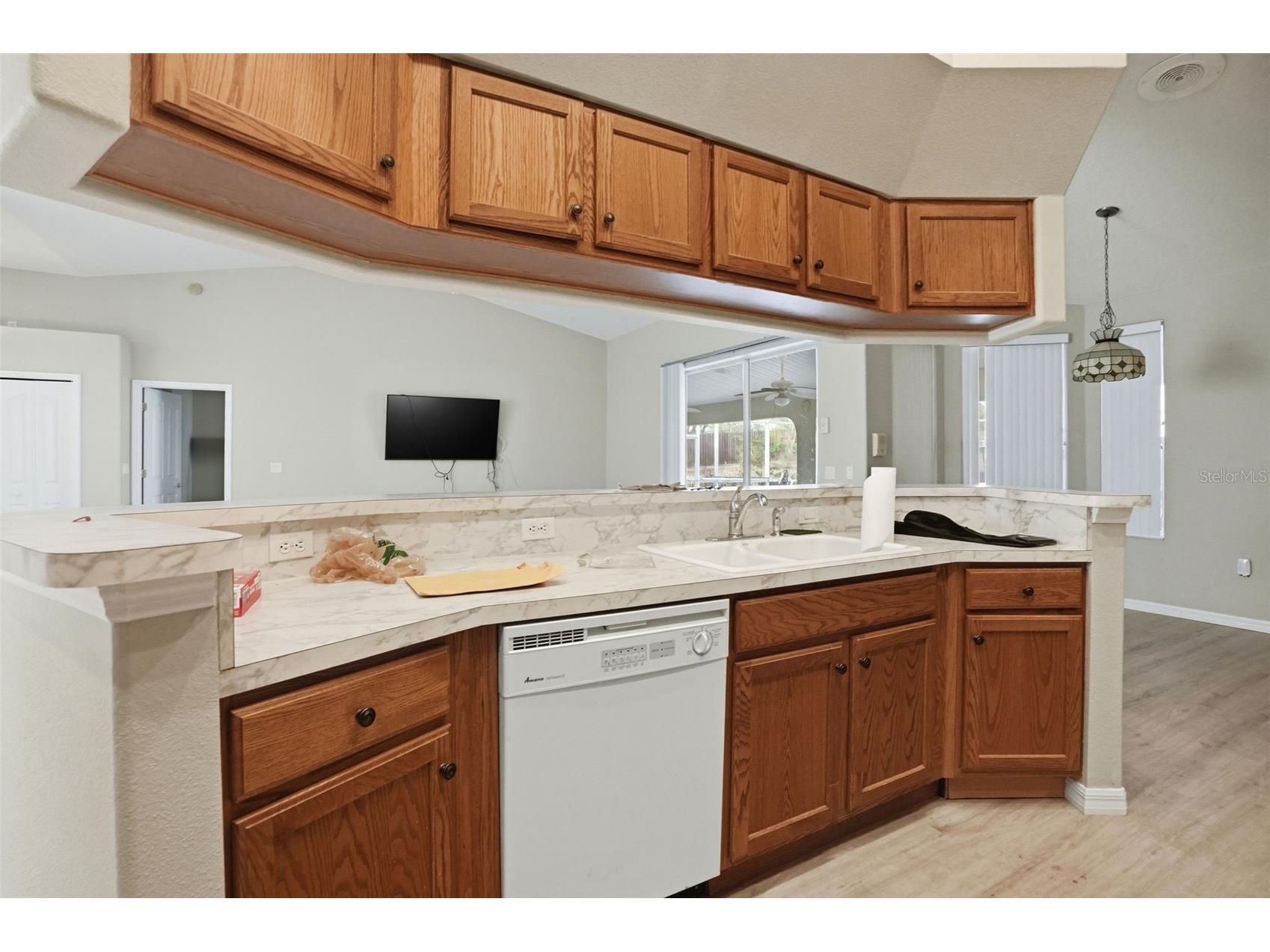 8038 Madrid Road Weeki Wachee FL 34613 W7884658 image13