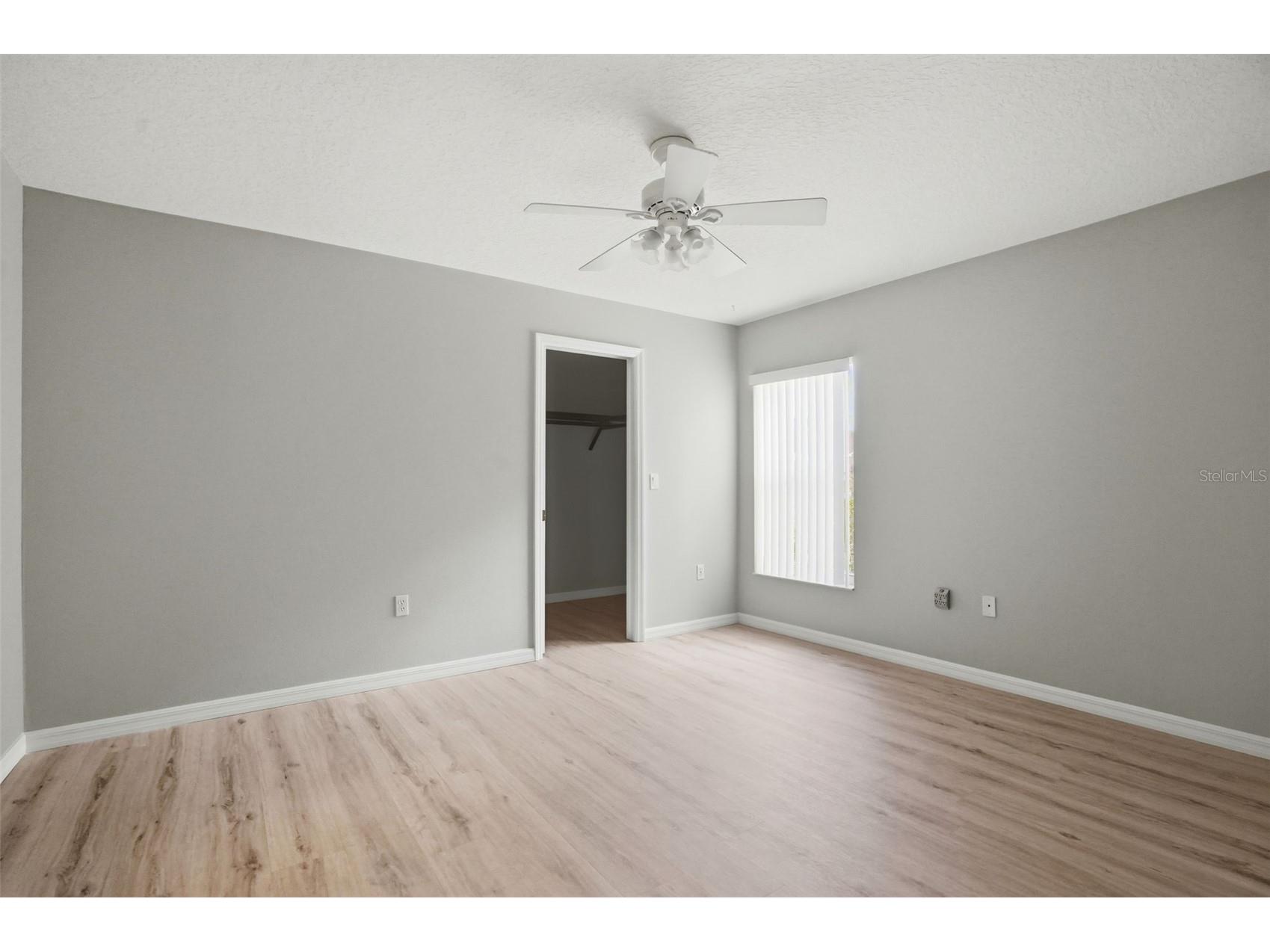 8038 Madrid Road Weeki Wachee FL 34613 W7884658 image17