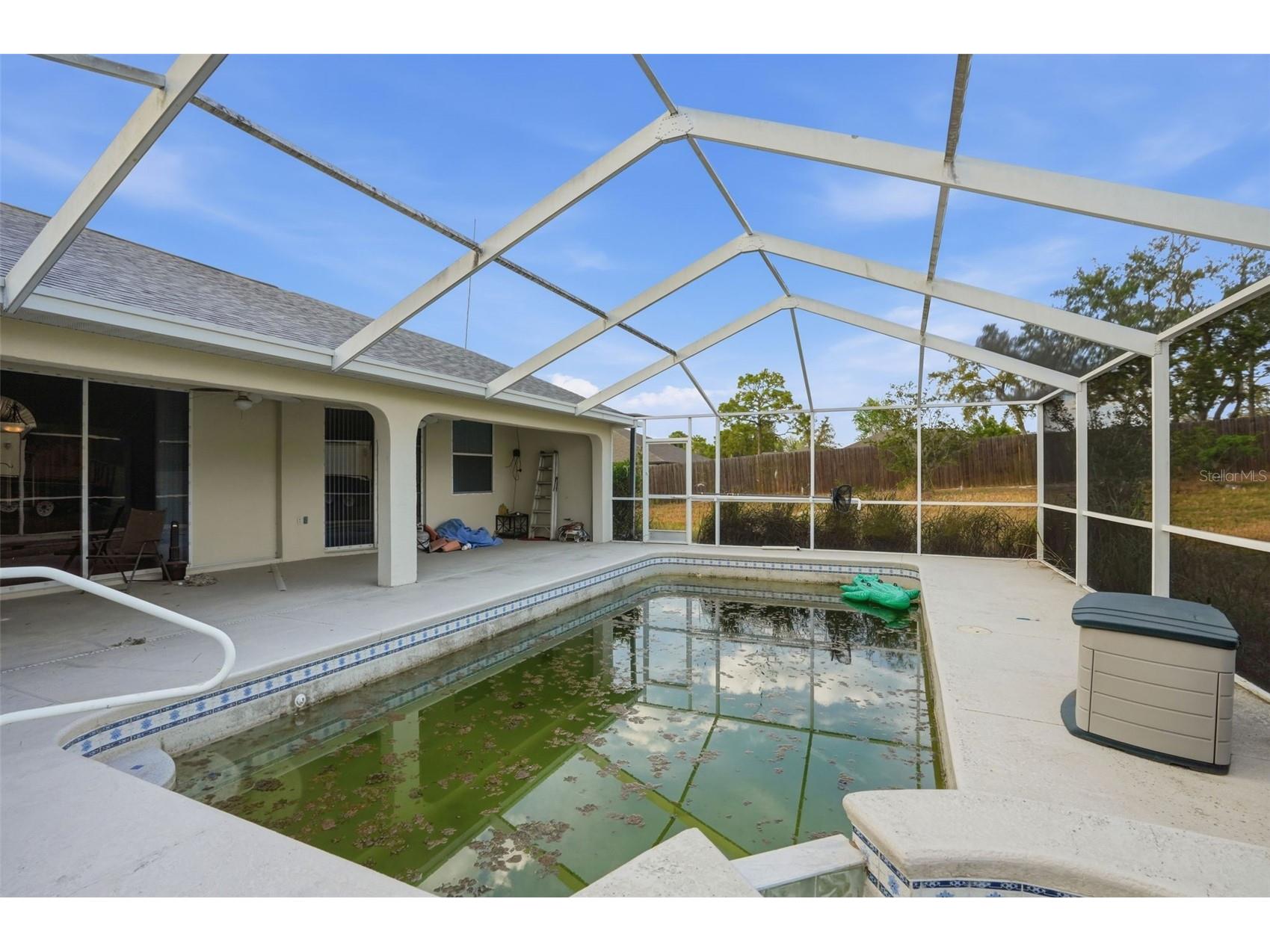 8038 Madrid Road Weeki Wachee FL 34613 W7884658 image4