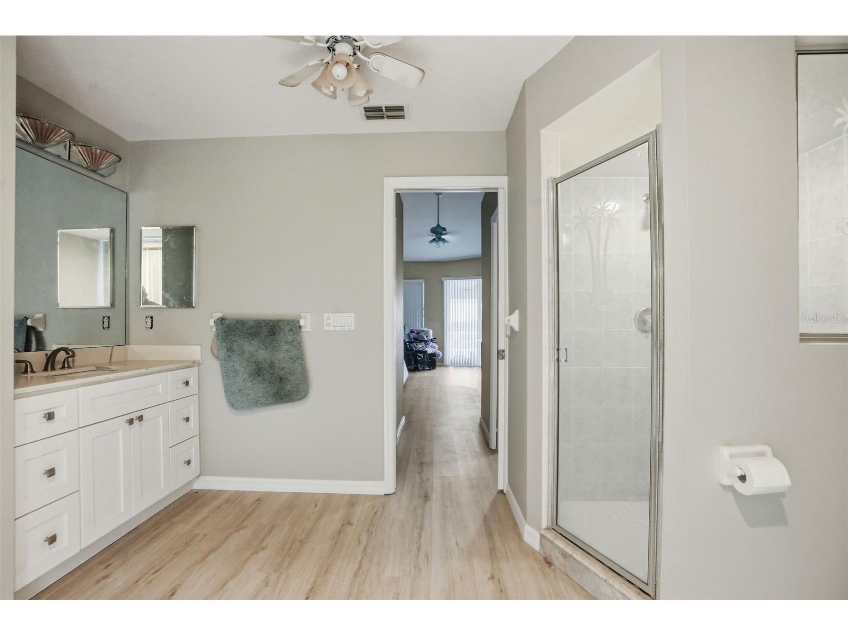 8038 Madrid Road Weeki Wachee FL 34613 W7884658 image9