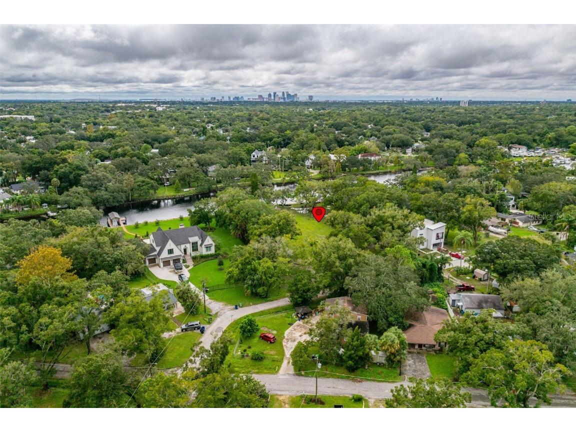 804 Alicia Avenue Tampa FL 33604 - HILLSBOROUGH RIVER TB8311472 image1