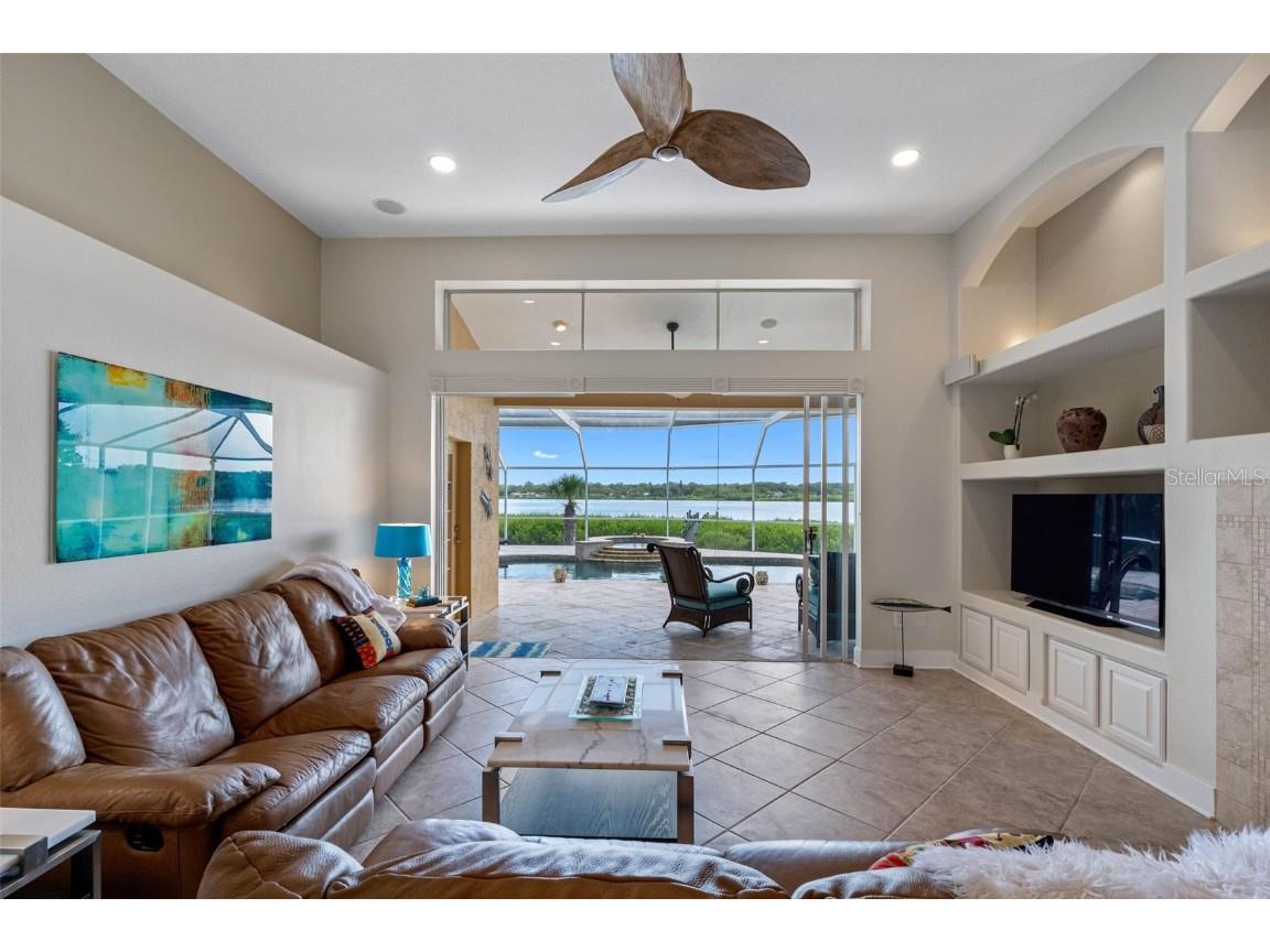 804 Charles Boulevard Oldsmar FL 34677 TB8422935 image14