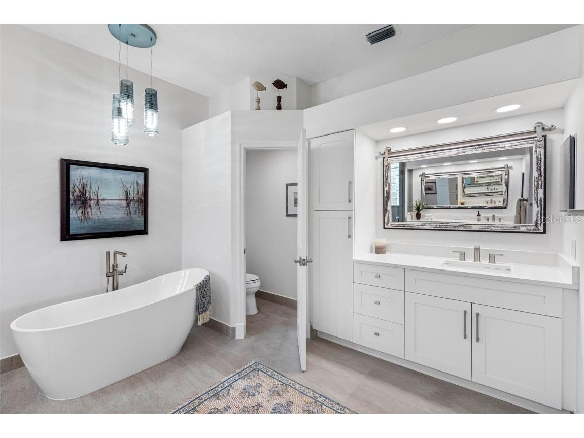 804 Charles Boulevard Oldsmar FL 34677 TB8422935 image24