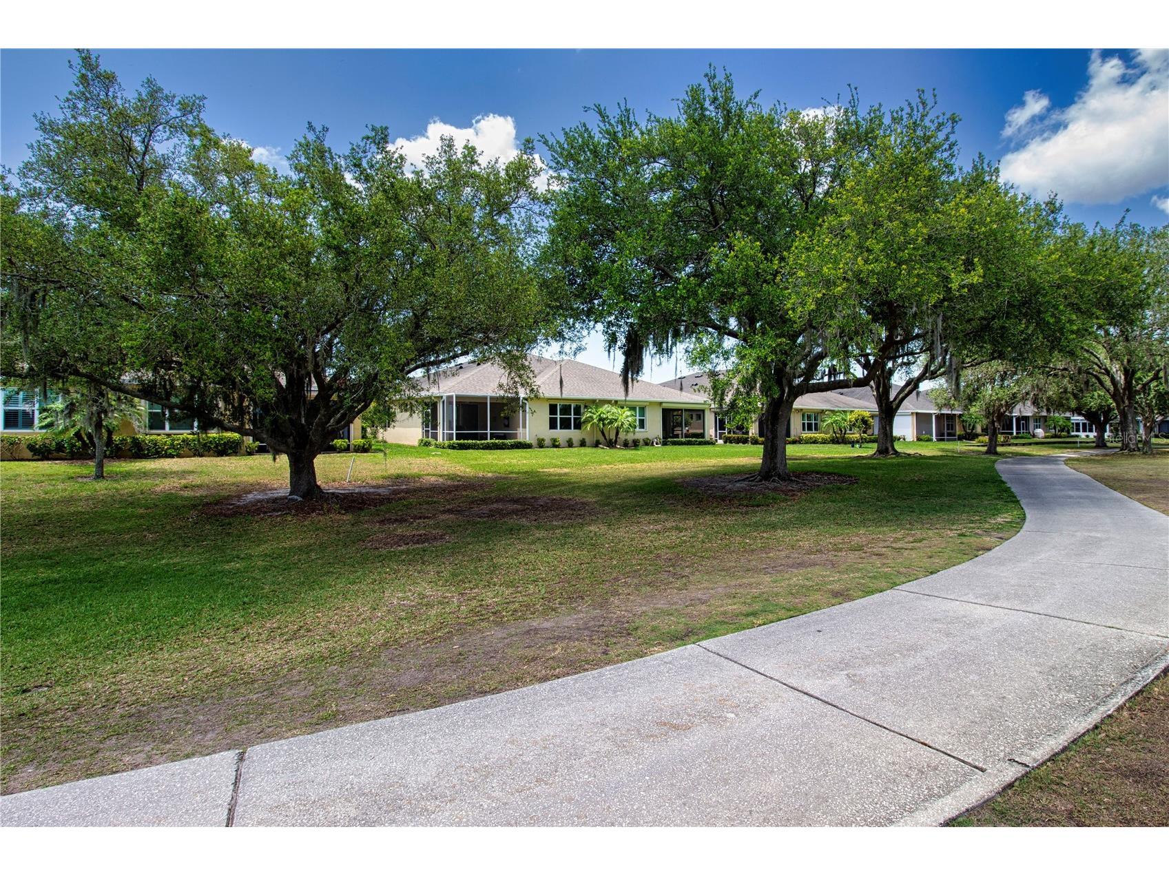 804 Chipper Drive Sun City Center FL 33573 TB8501638 image38