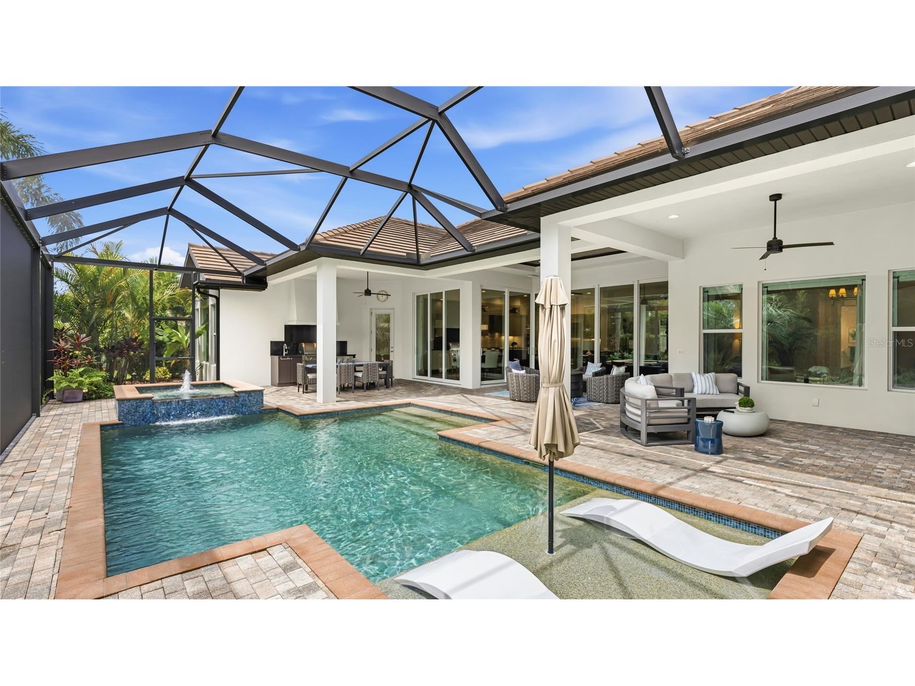 804 Crosswind Avenue Sarasota FL 34240 A4699136 image2