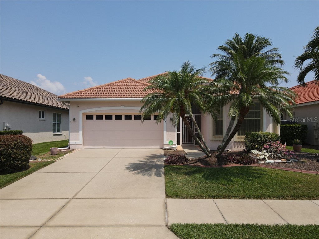 804 Derbyshire Drive Venice FL 34285 C7492711 image1