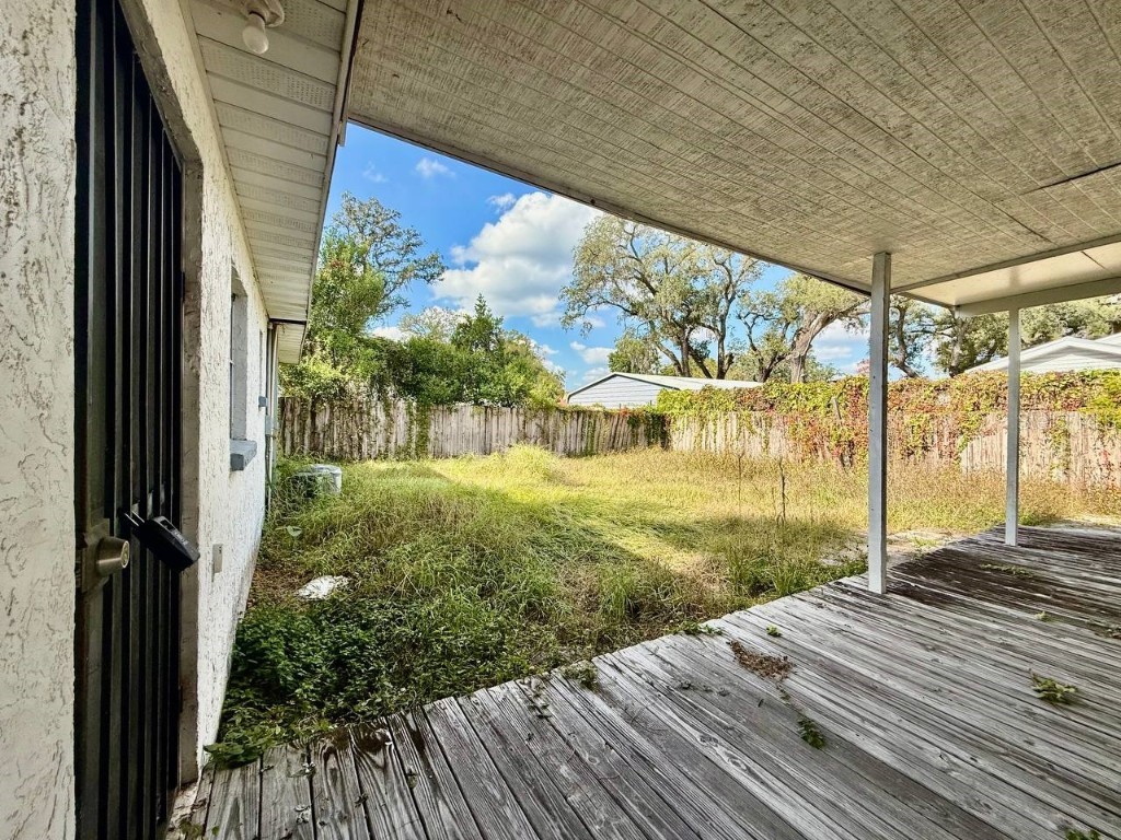 804 E 127th Avenue #B Tampa FL 33612 TB8452440 image3