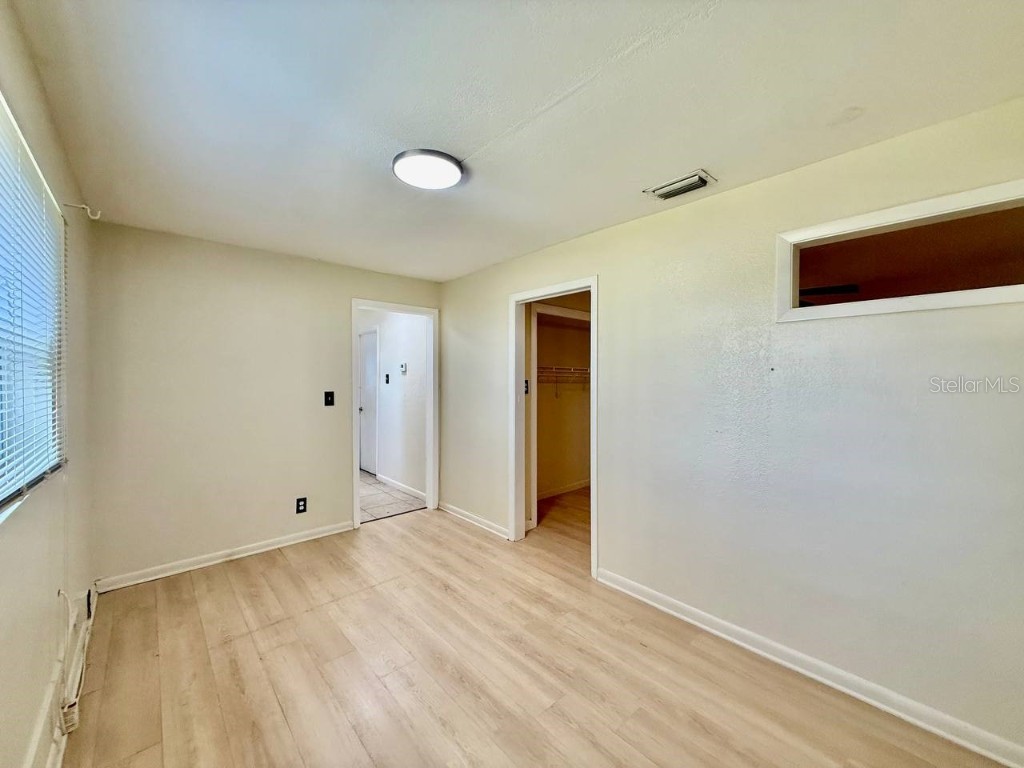 804 E 127th Avenue #B Tampa FL 33612 TB8452440 image8