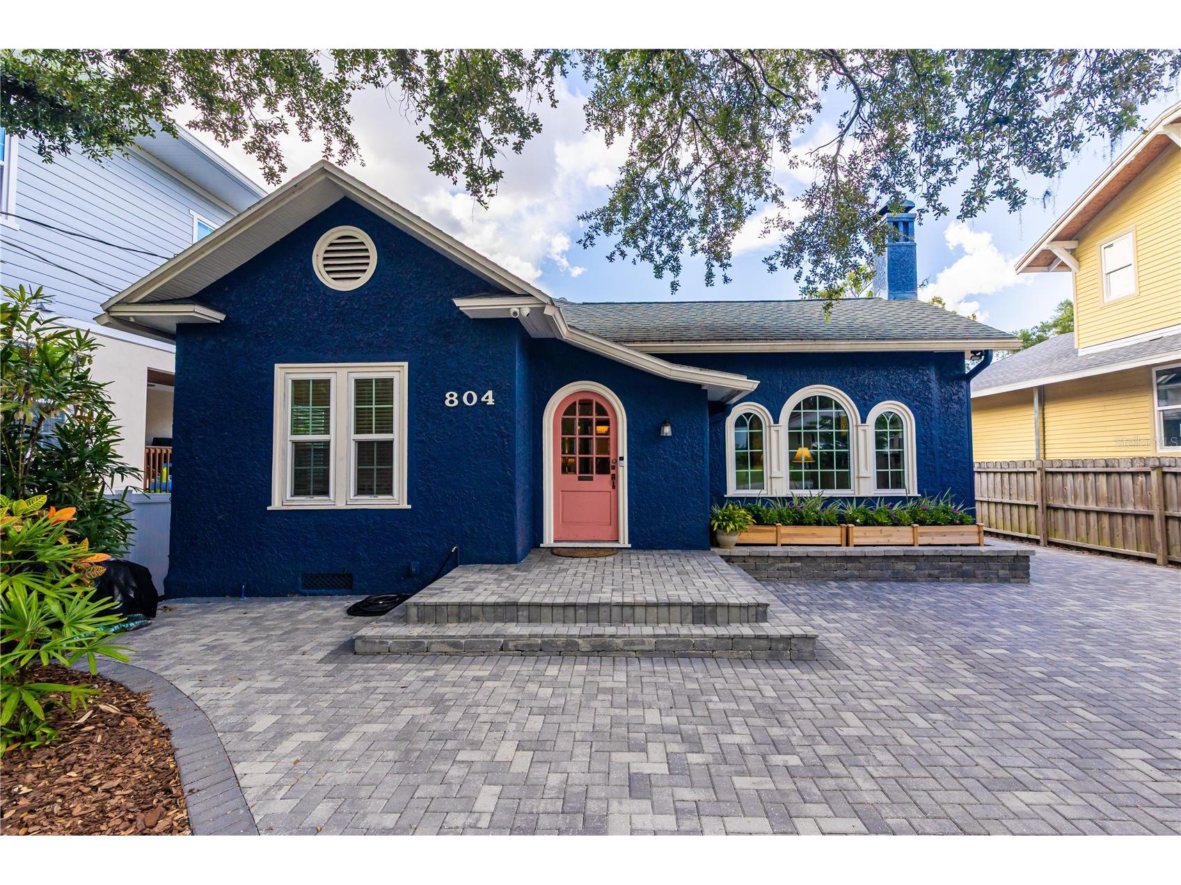 804 E Hollywood Street Tampa FL 33604 - HILLSBOROUGH RIVER TB8417994 image1