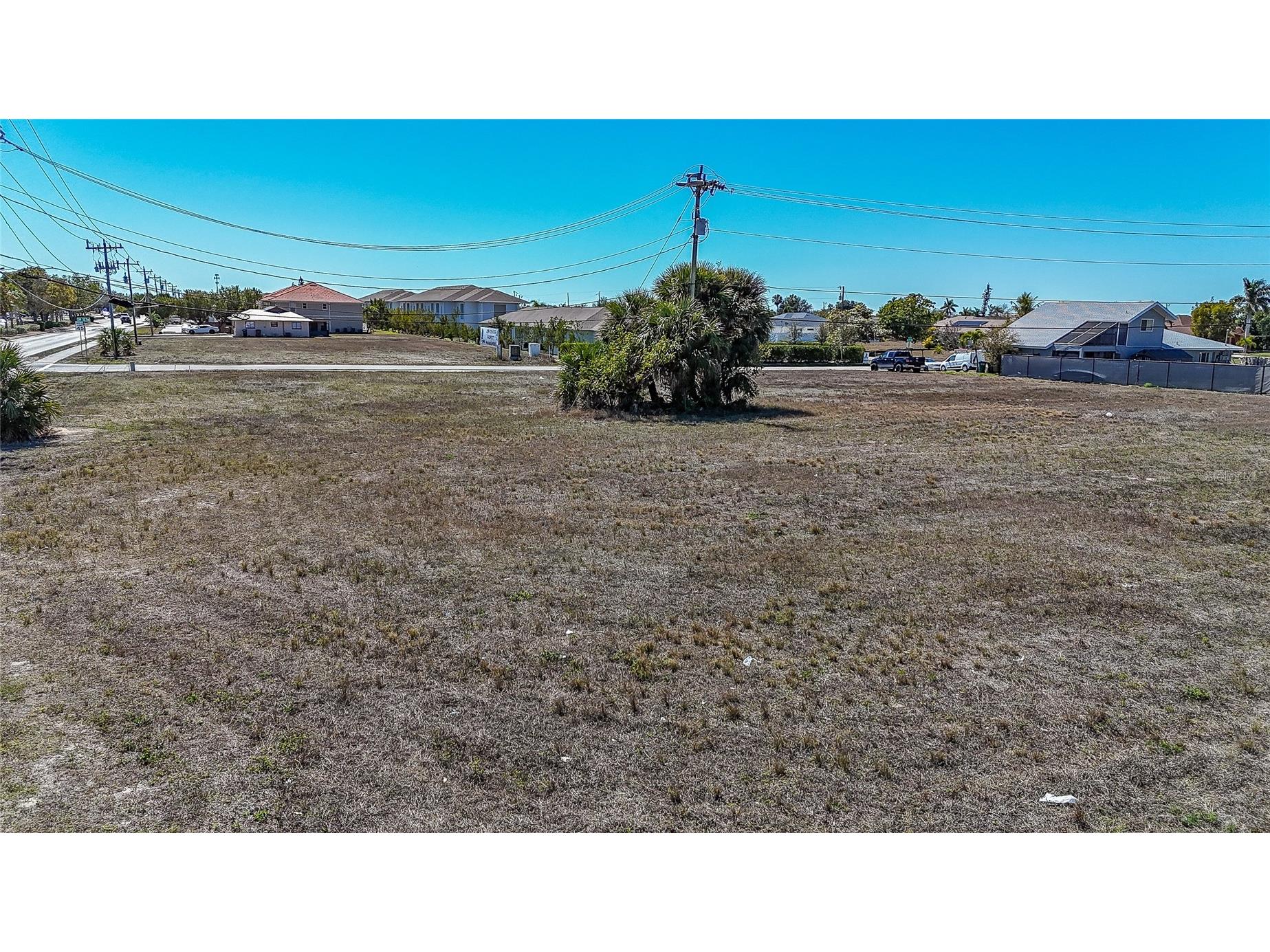 804 Gleason Parkway Cape Coral FL 33914 C7525333 image1