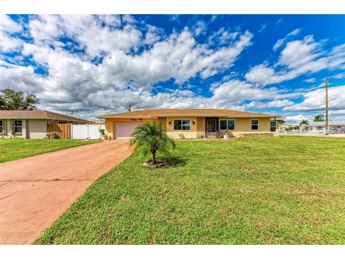 804 Kennwood Terrace NW Port Charlotte FL 33948 A4586237 image1