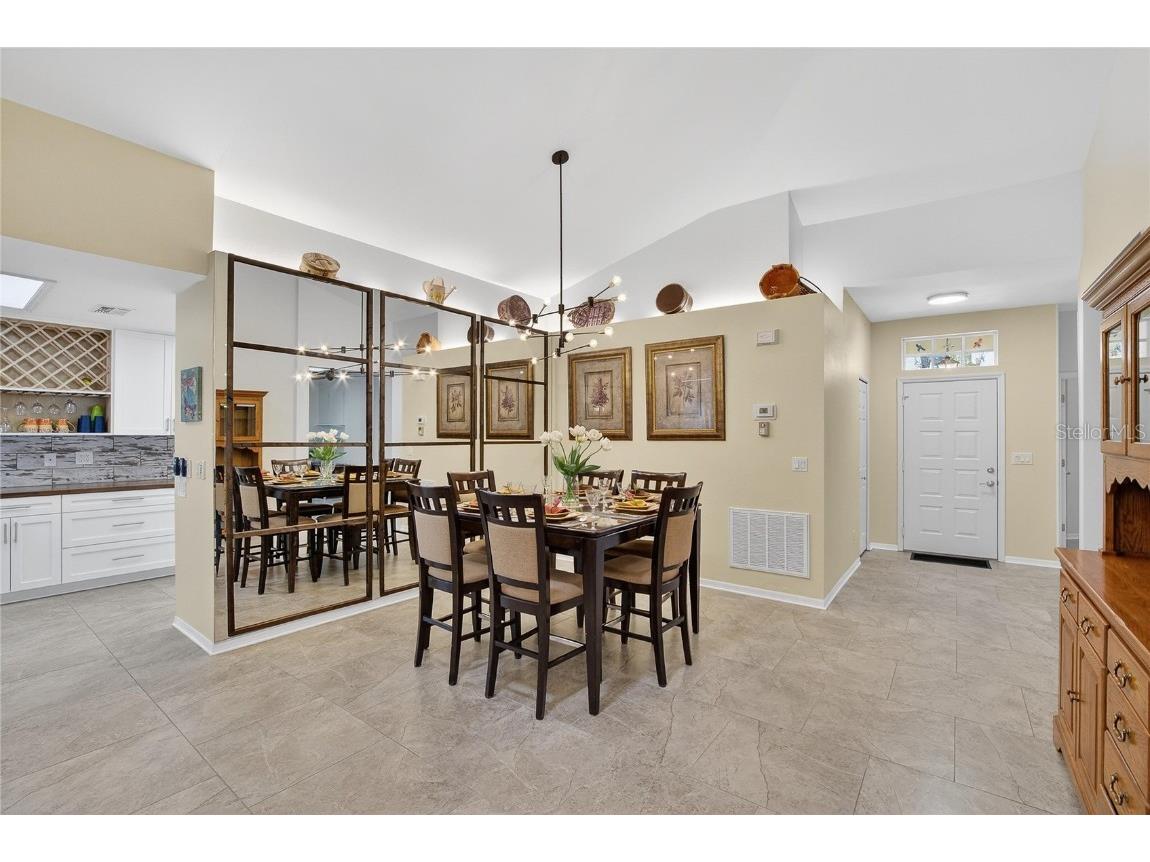 804 Mccallister Avenue Sun City Center FL 33573 TB8437273 image23