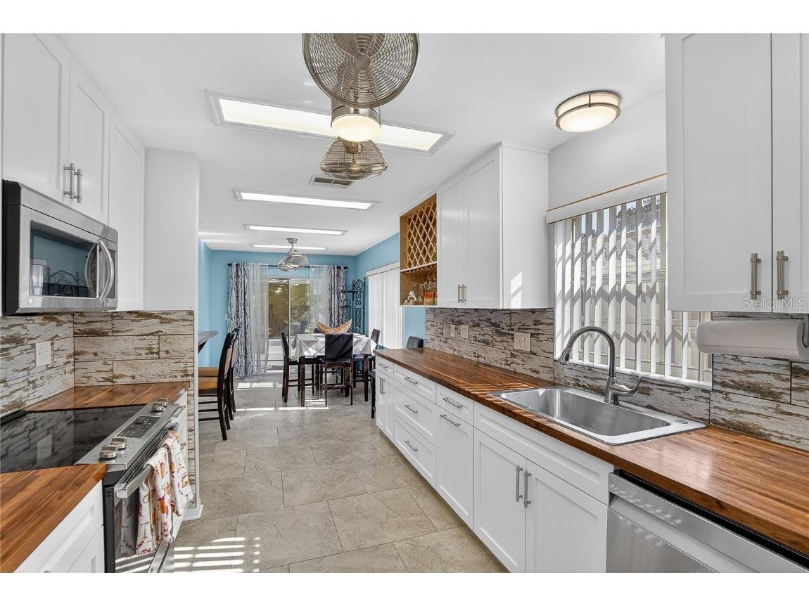 804 Mccallister Avenue Sun City Center FL 33573 TB8437273 image33