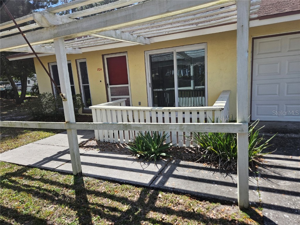 804 Mclain Court Tavares FL 32778 G5079138 image1