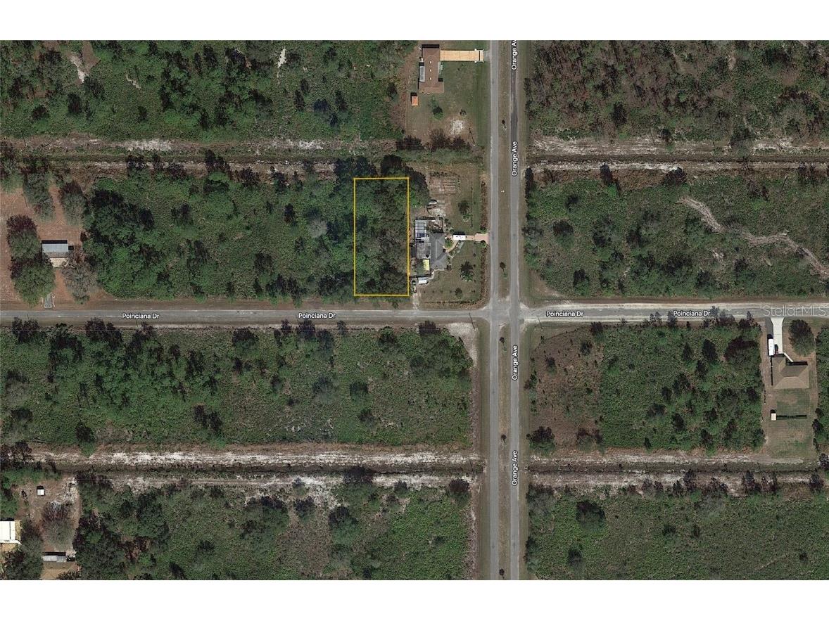804 Poinciana Drive Indian Lake Estates FL 33855 - LAKE WALK IN WATER T3409081 image1