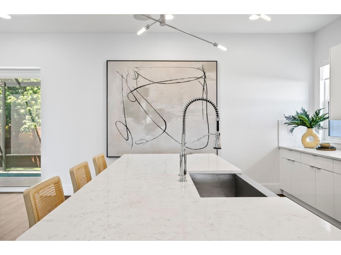 804 S Davis Boulevard Tampa FL 33606 TB8371151 image18