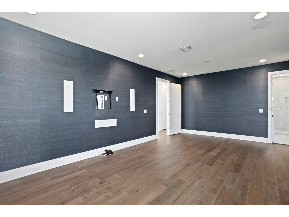 804 S Davis Boulevard Tampa FL 33606 TB8371151 image36