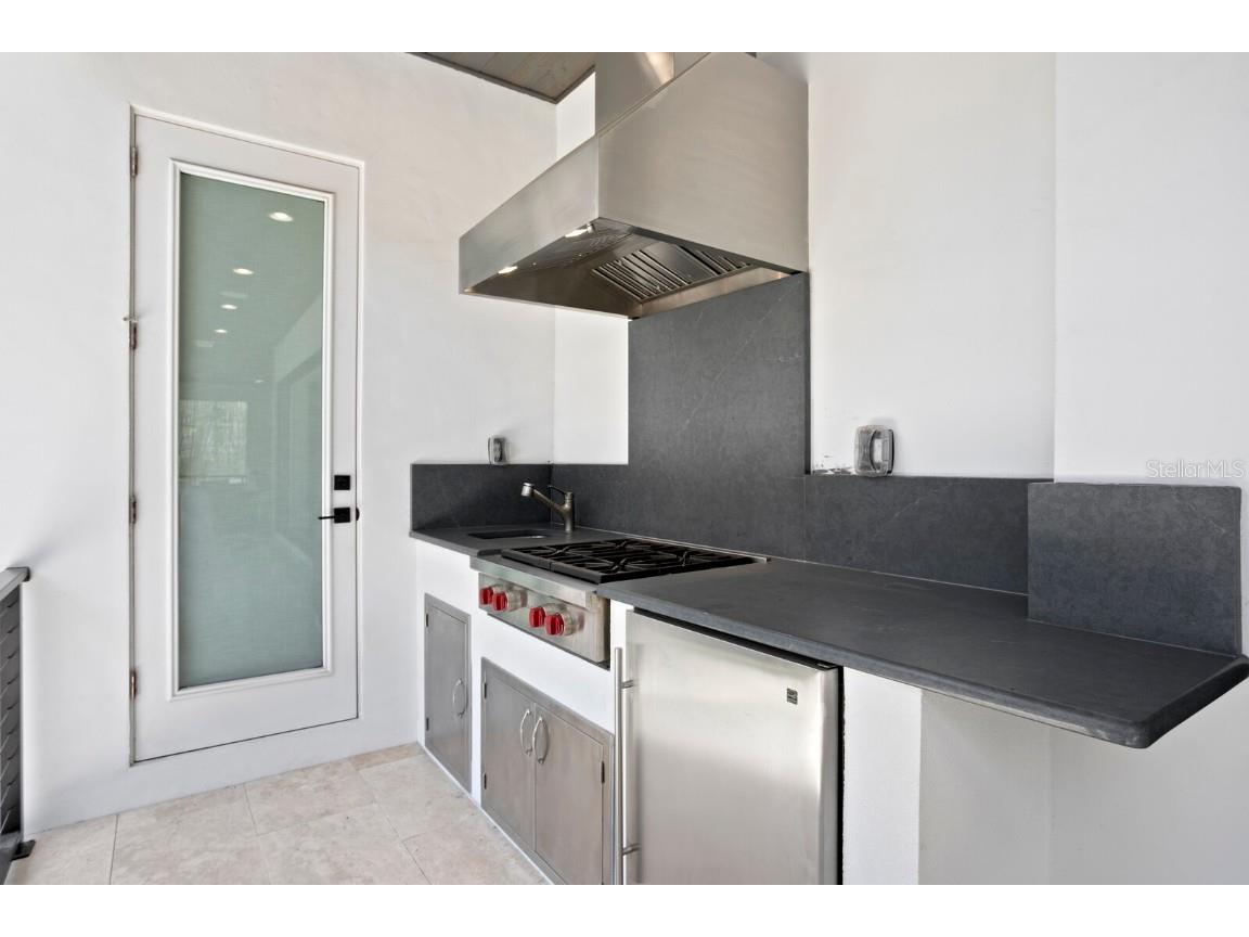 804 S Davis Boulevard Tampa FL 33606 TB8371151 image51