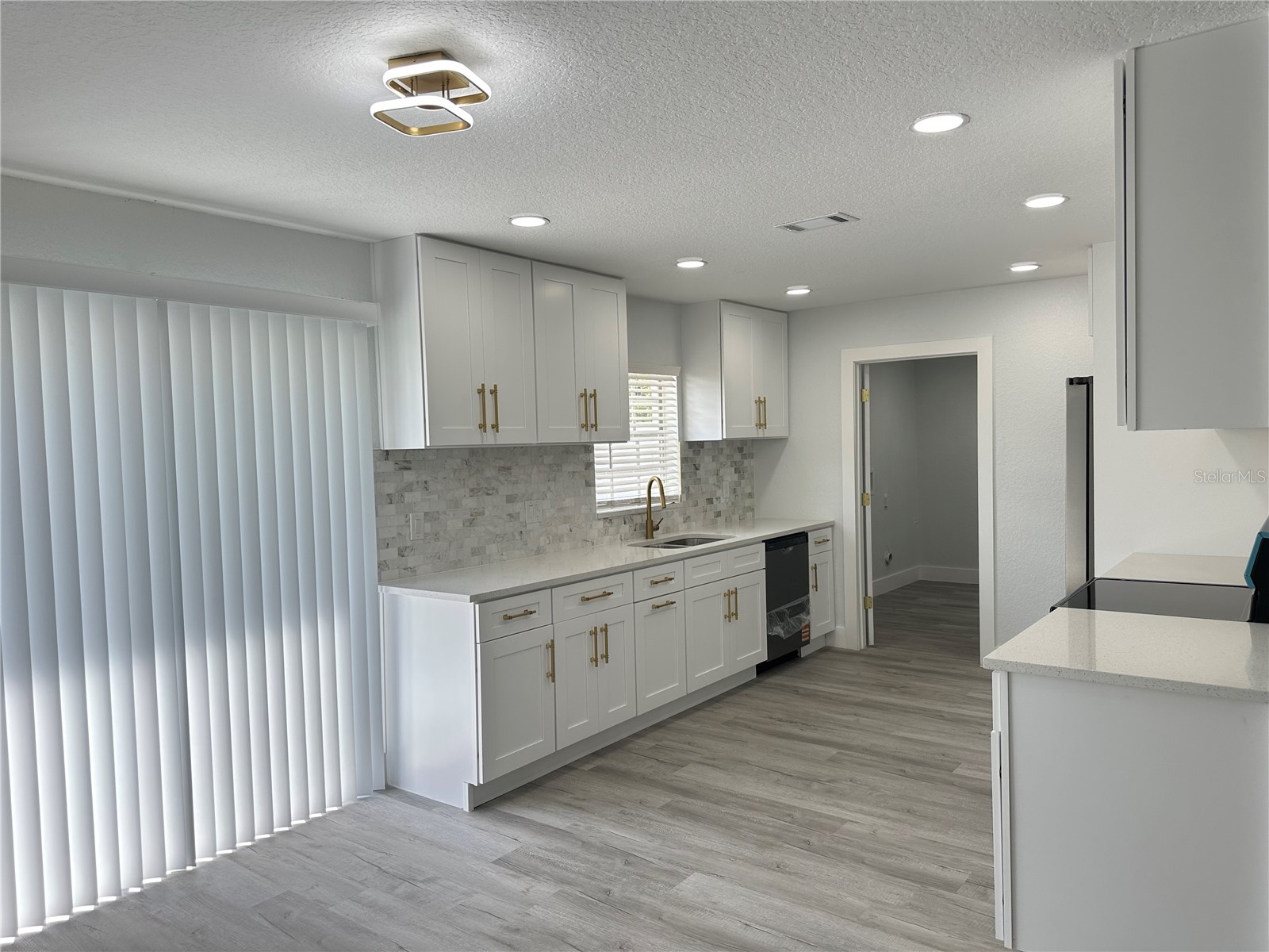 804 S Parsons Avenue Seffner FL 33584 TB8499348 image11