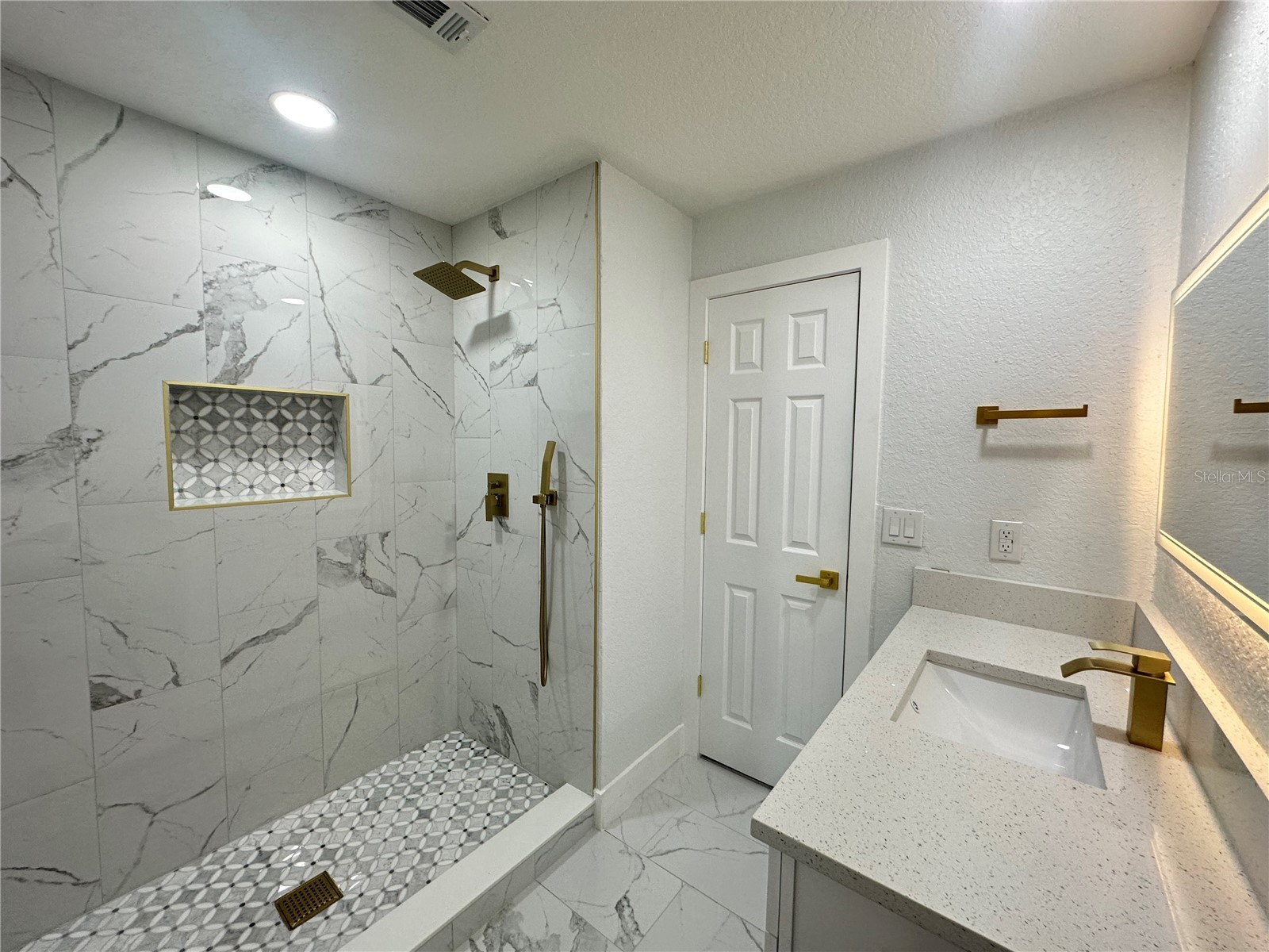 804 S Parsons Avenue Seffner FL 33584 TB8499348 image21