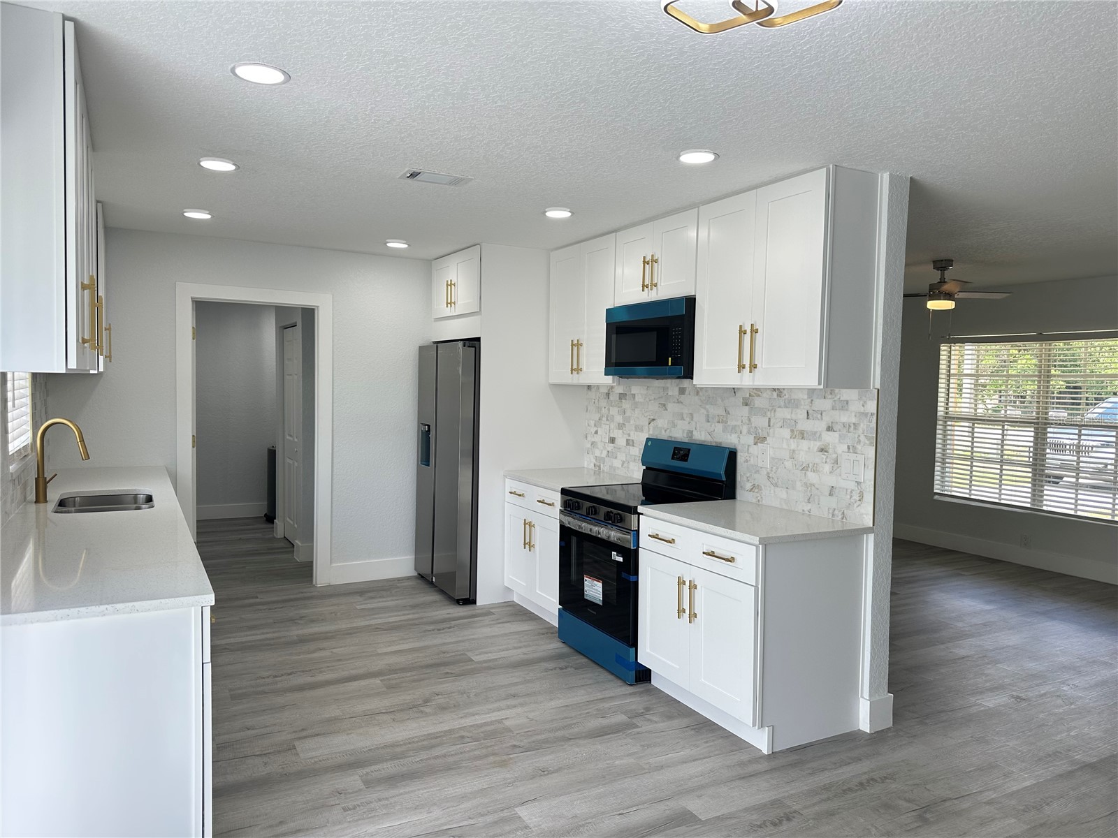 804 S Parsons Avenue Seffner FL 33584 TB8499348 image6