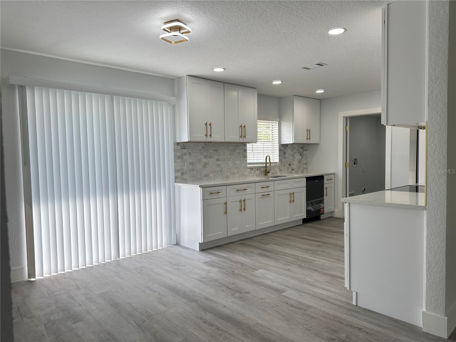 804 S Parsons Avenue Seffner FL 33584 TB8499348 image7