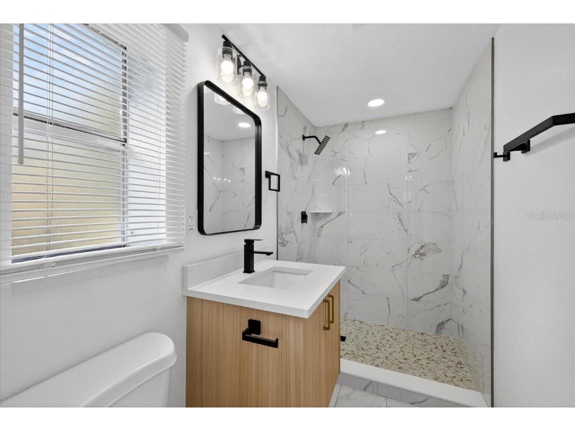 804 Walnut Drive Seffner FL 33584 TB8451072 image11