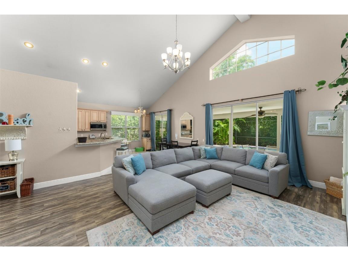 8040 Saint Andrews Circle Orlando FL 32835 O6332391 image11