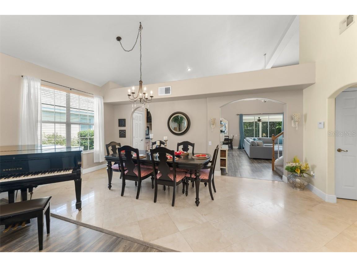 8040 Saint Andrews Circle Orlando FL 32835 O6332391 image2