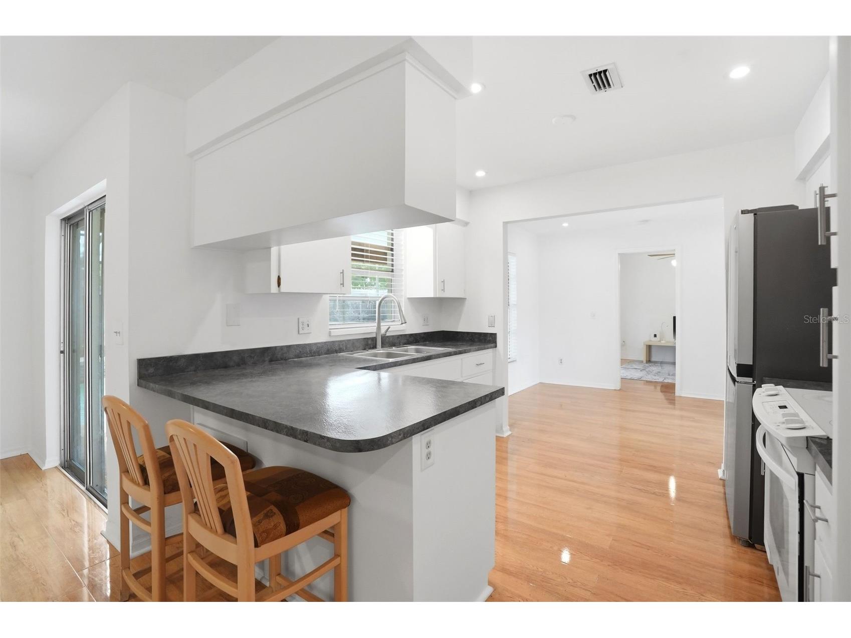 8040 Towne Court Orlando FL 32818 O6396327 image7