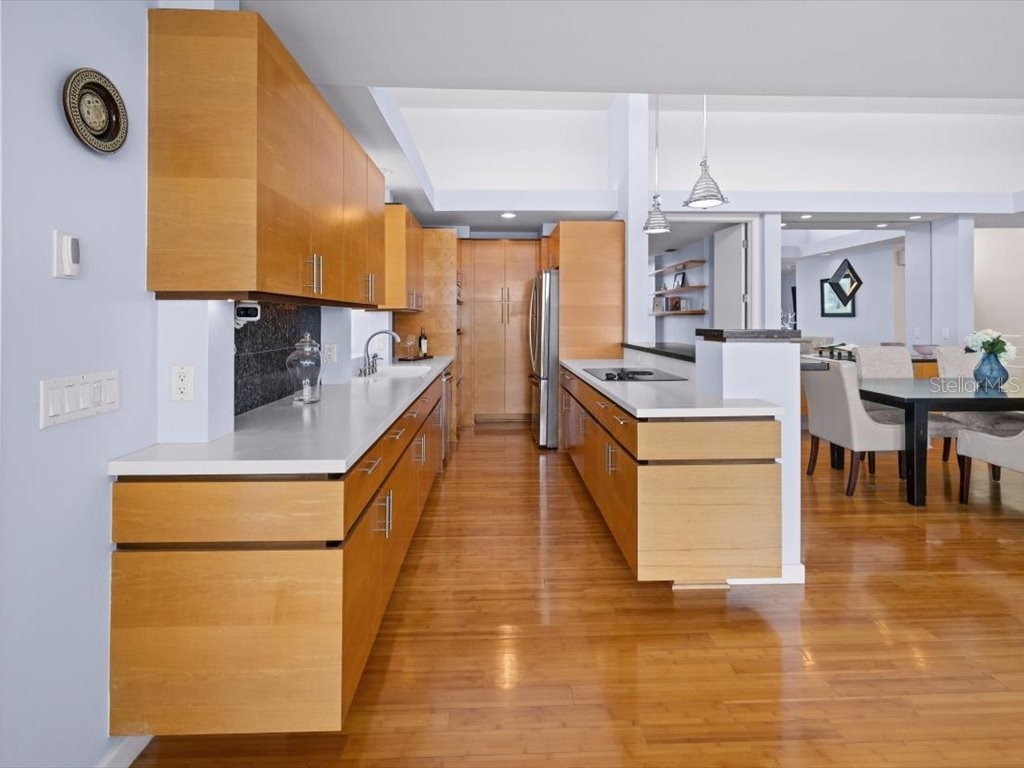 8041 Bay Pointe Drive Englewood FL 34224 - INTRACOASTAL WATERWAY D6143033 image17