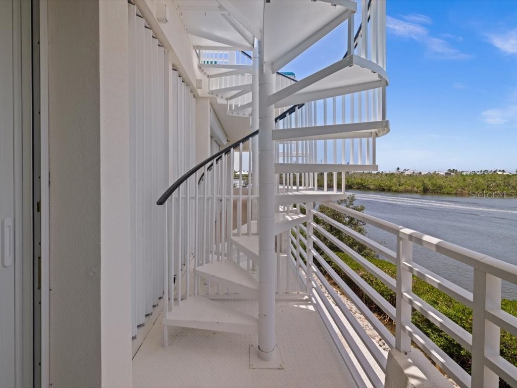 8041 Bay Pointe Drive Englewood FL 34224 - INTRACOASTAL WATERWAY D6143033 image23