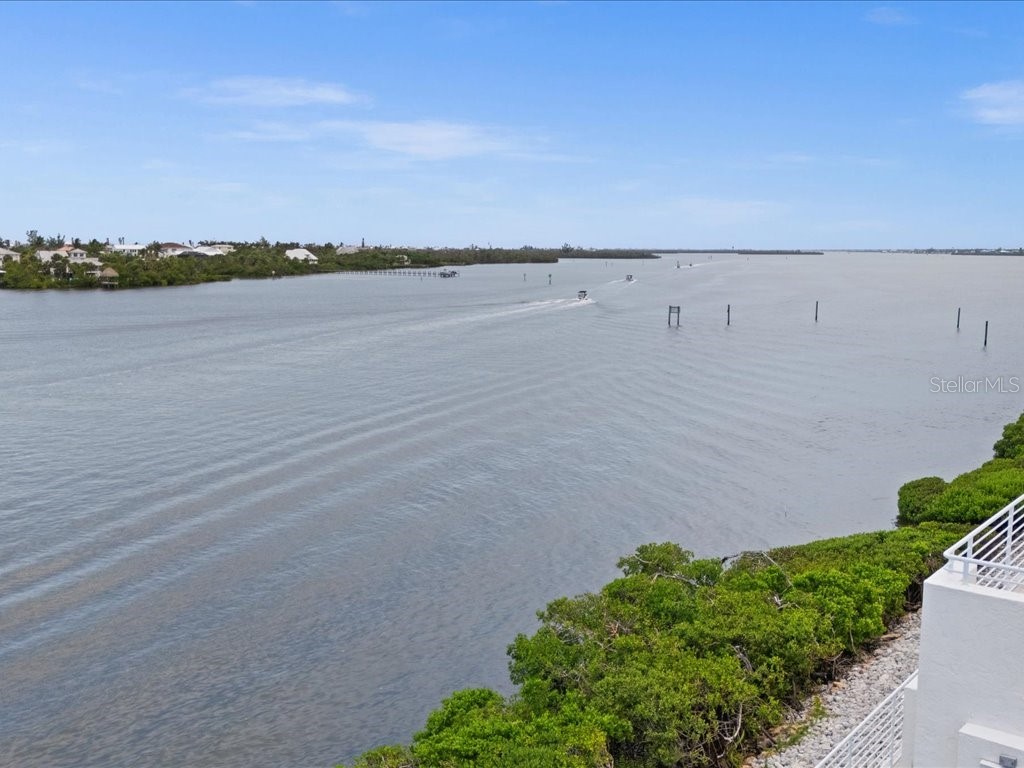 8041 Bay Pointe Drive Englewood FL 34224 - INTRACOASTAL WATERWAY D6143033 image27