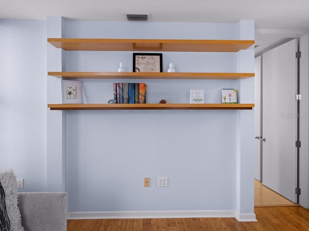 8041 Bay Pointe Drive Englewood FL 34224 - INTRACOASTAL WATERWAY D6143033 image32