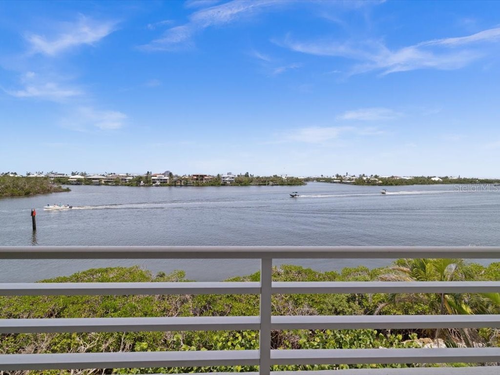 8041 Bay Pointe Drive Englewood FL 34224 - INTRACOASTAL WATERWAY D6143033 image44