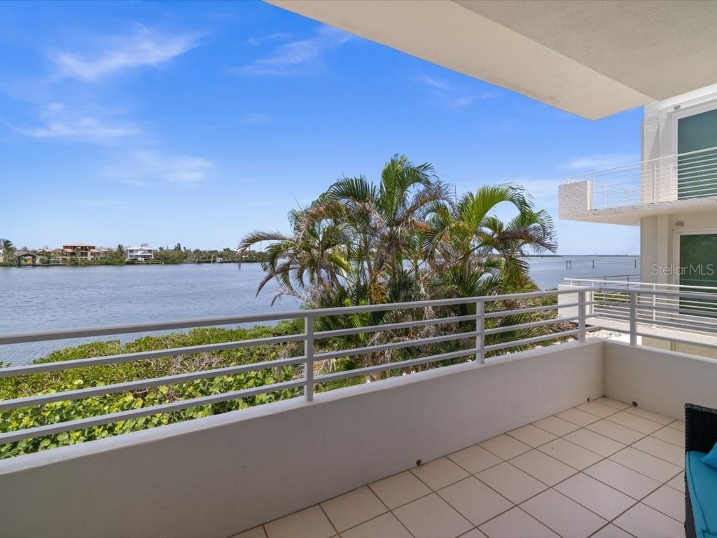 8041 Bay Pointe Drive Englewood FL 34224 - INTRACOASTAL WATERWAY D6143033 image47