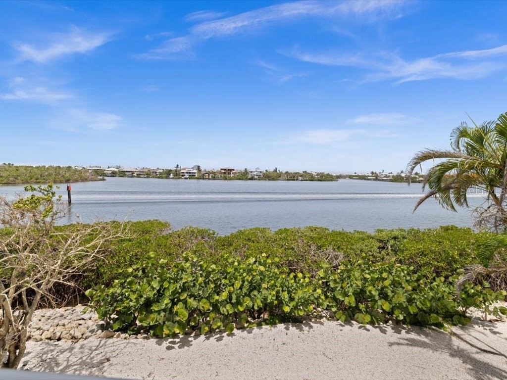 8041 Bay Pointe Drive Englewood FL 34224 - INTRACOASTAL WATERWAY D6143033 image69
