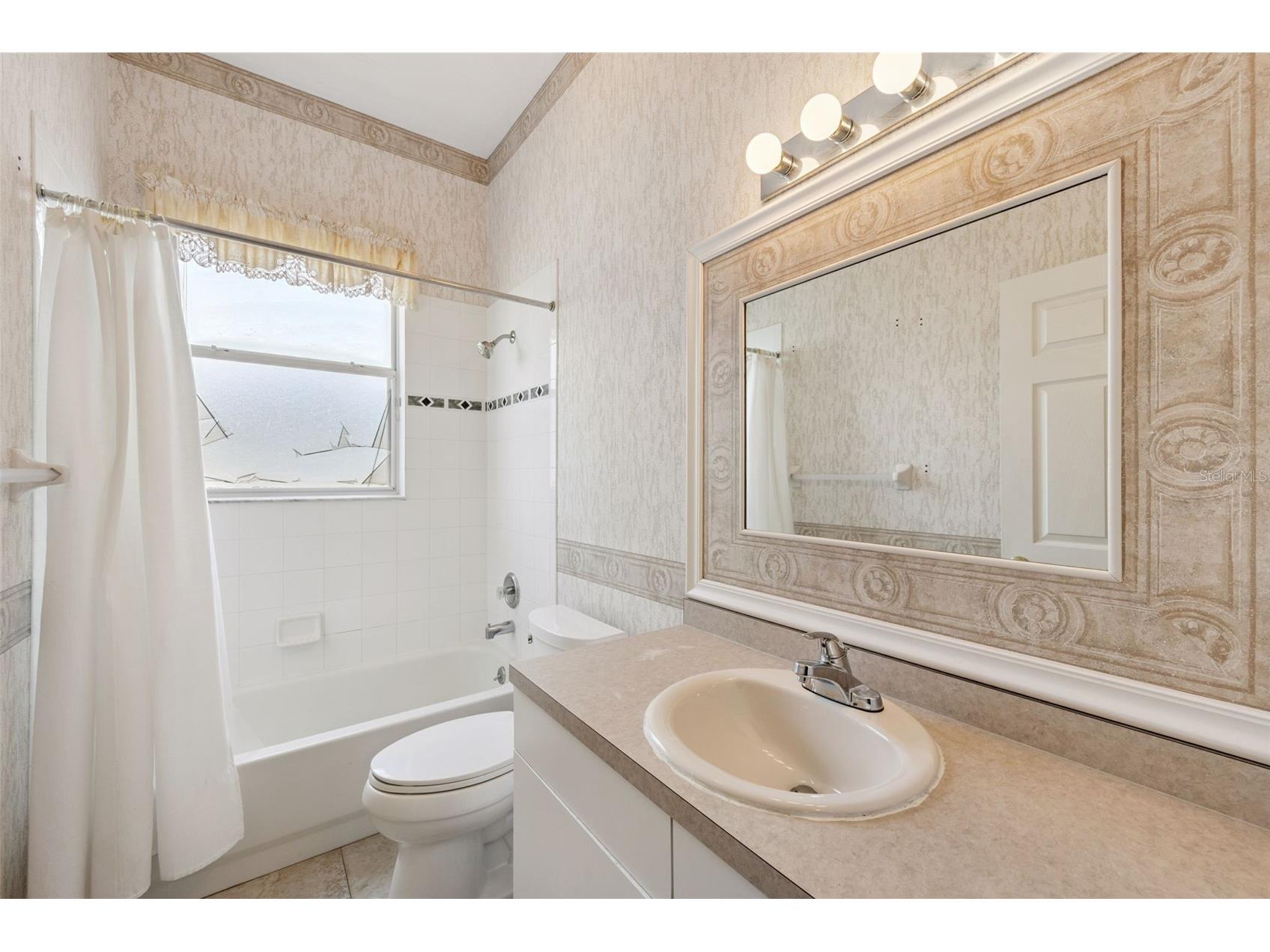 8041 Monier Way Orlando FL 32835 O6400639 image31