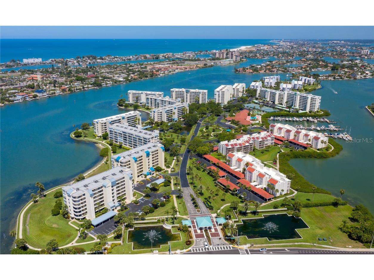 8041 Sailboat Key Boulevard S #302 Saint Pete Beach FL 33707 - BOCA CIEGA BAY U8211524 image1