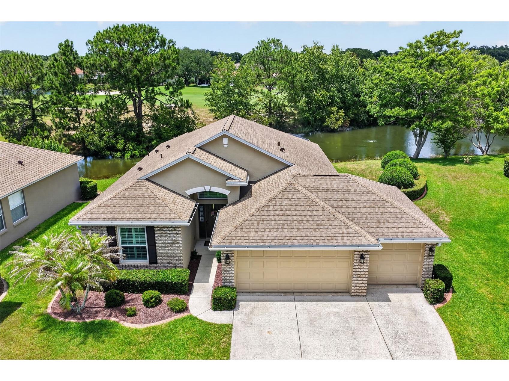 8041 Saint James Way Mount Dora FL 32757 - ST JAMES POND G5111735 image1