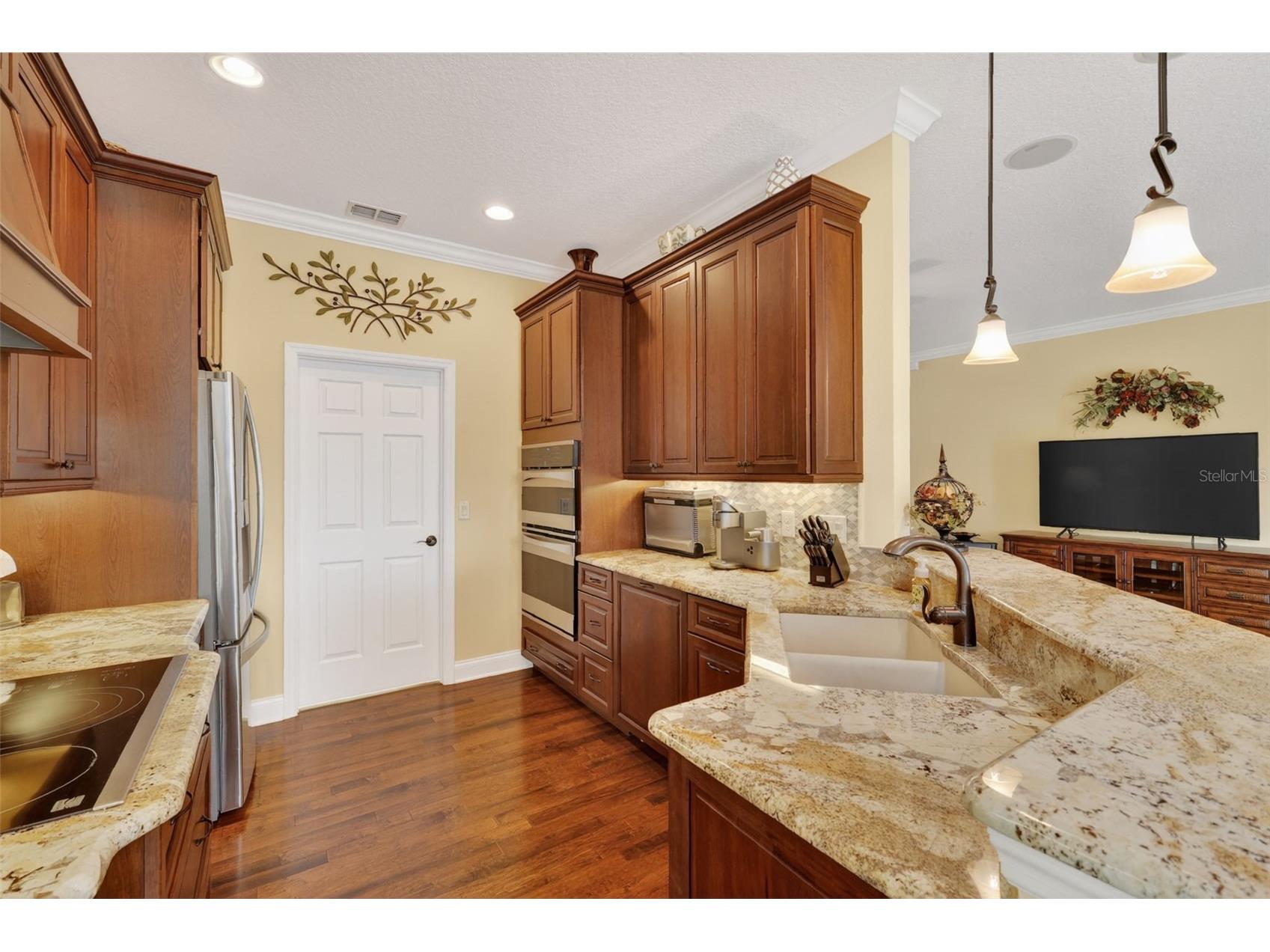 8041 Saint James Way Mount Dora FL 32757 - ST JAMES POND G5111735 image17