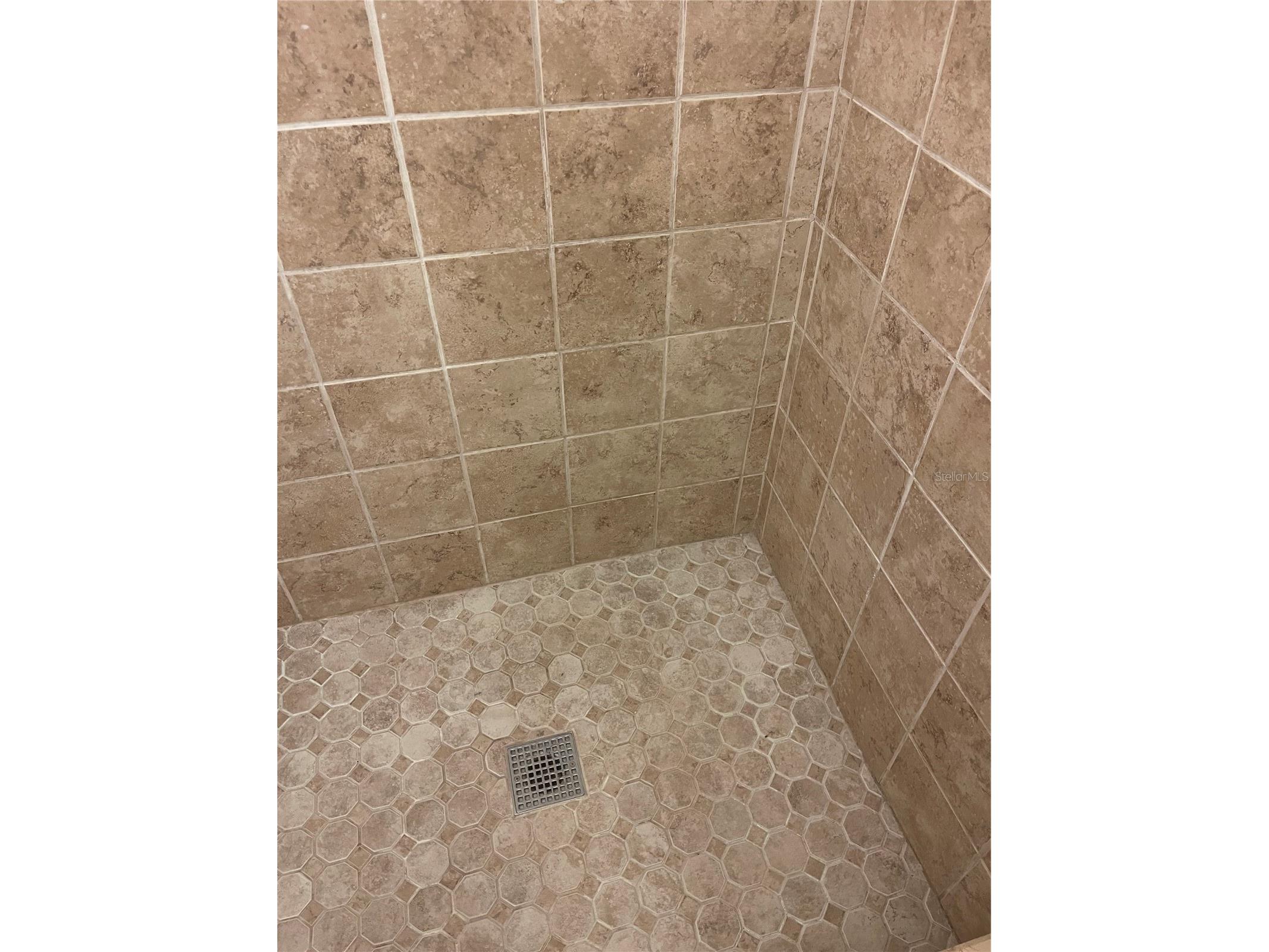 8042 36th Avenue N Saint Petersburg FL 33710 TB8481035 image12