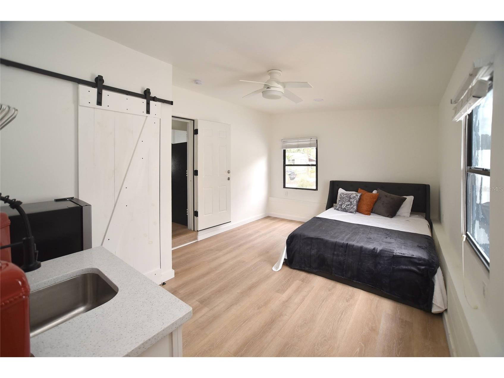 8042 36th Avenue N Saint Petersburg FL 33710 TB8481035 image17