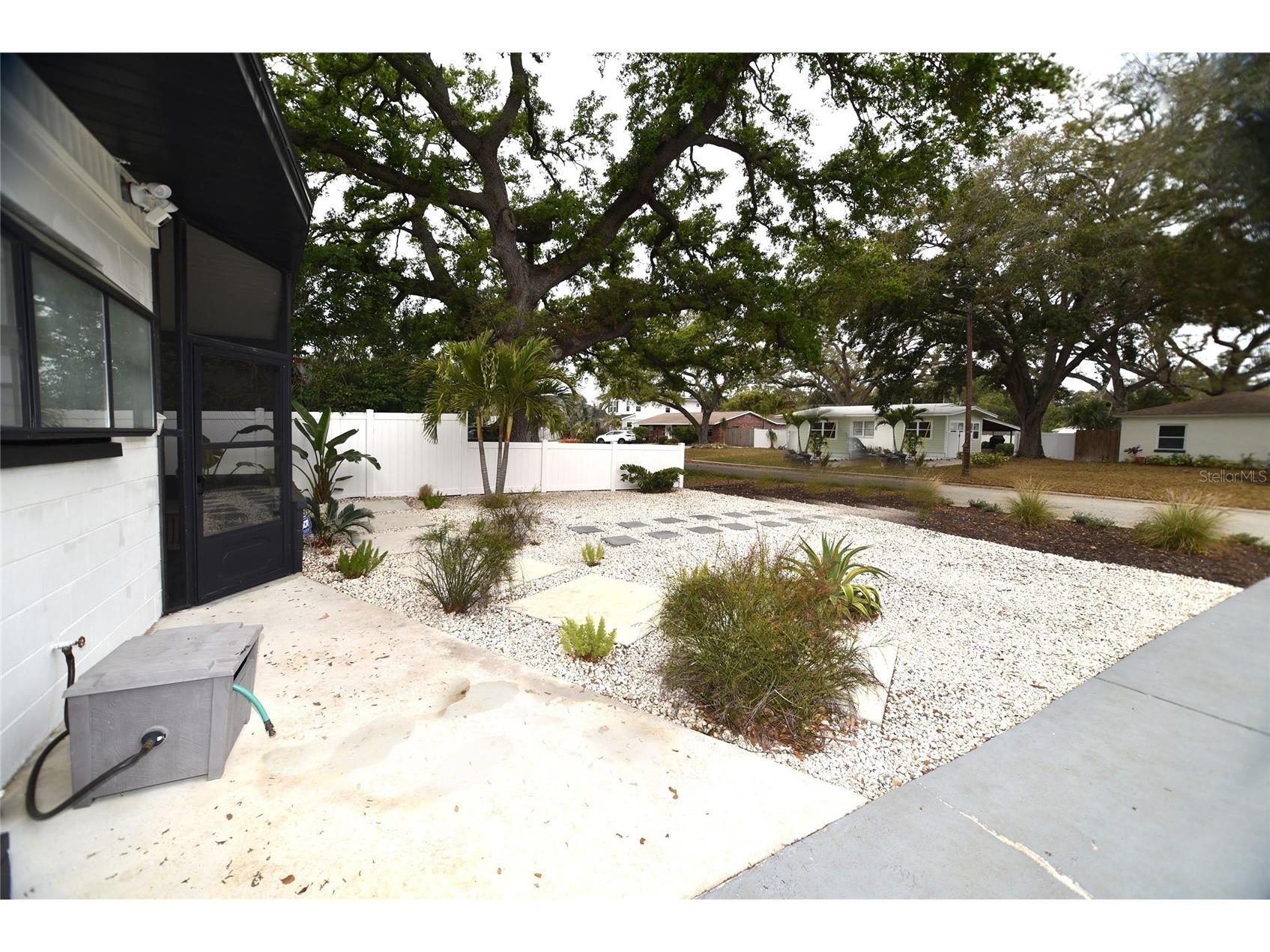 8042 36th Avenue N Saint Petersburg FL 33710 TB8481035 image27
