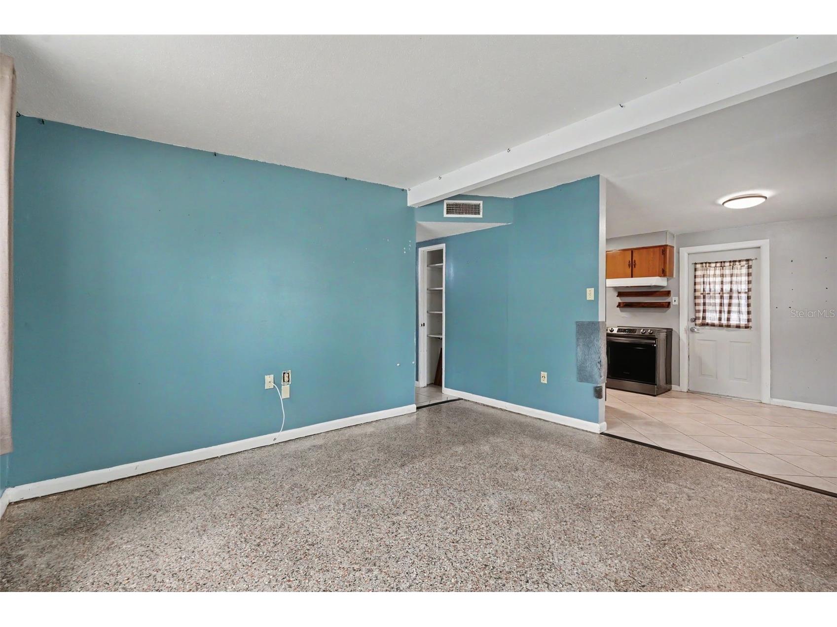 8042 91st Terrace Seminole FL 33777 TB8527759 image10