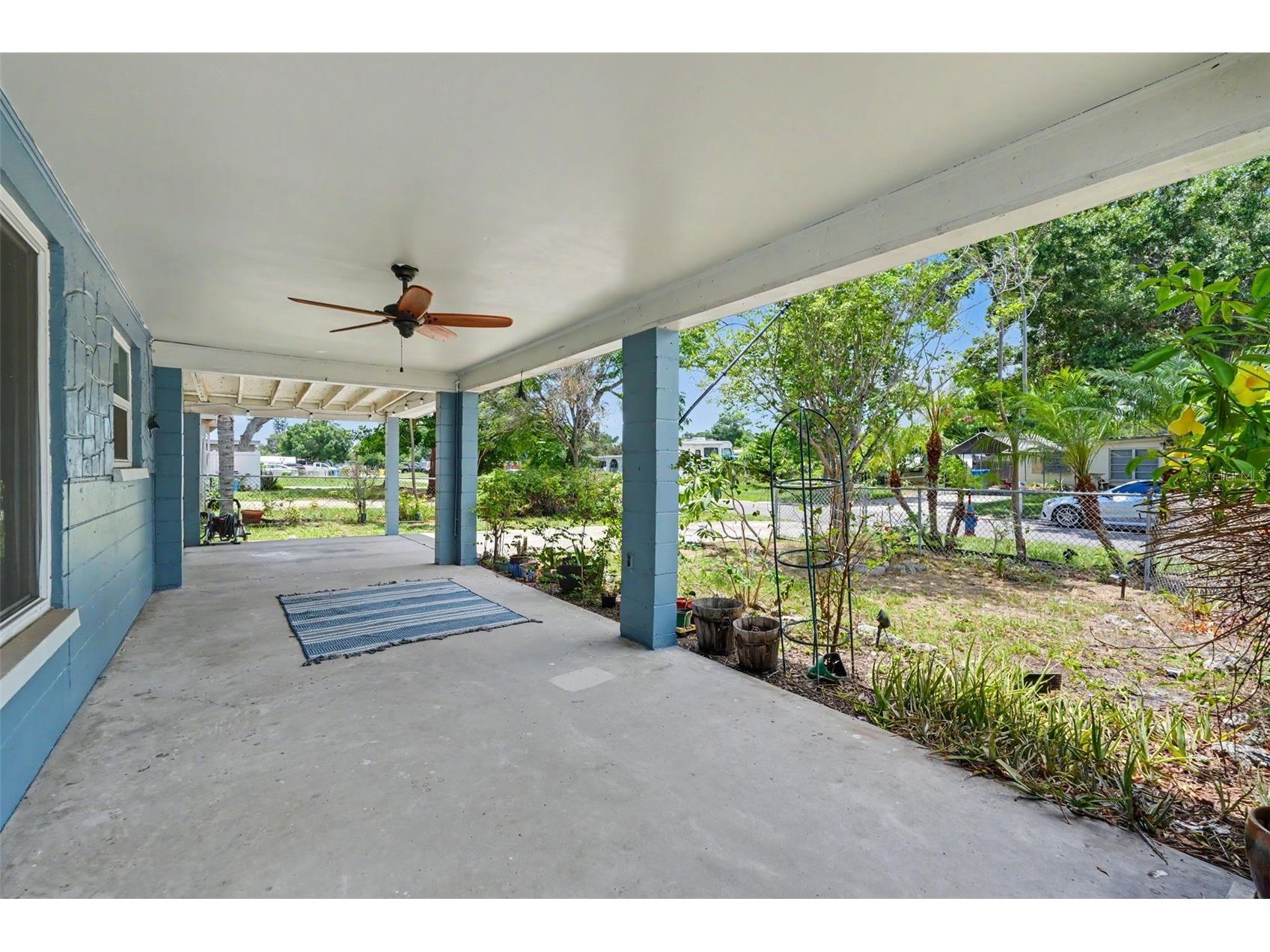 8042 91st Terrace Seminole FL 33777 TB8527759 image5