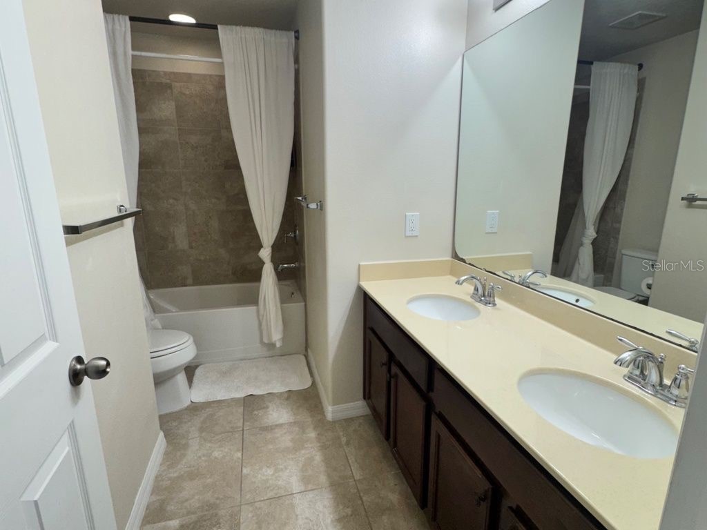 8042 Corkfield Avenue Orlando FL 32832 S5147291 image31
