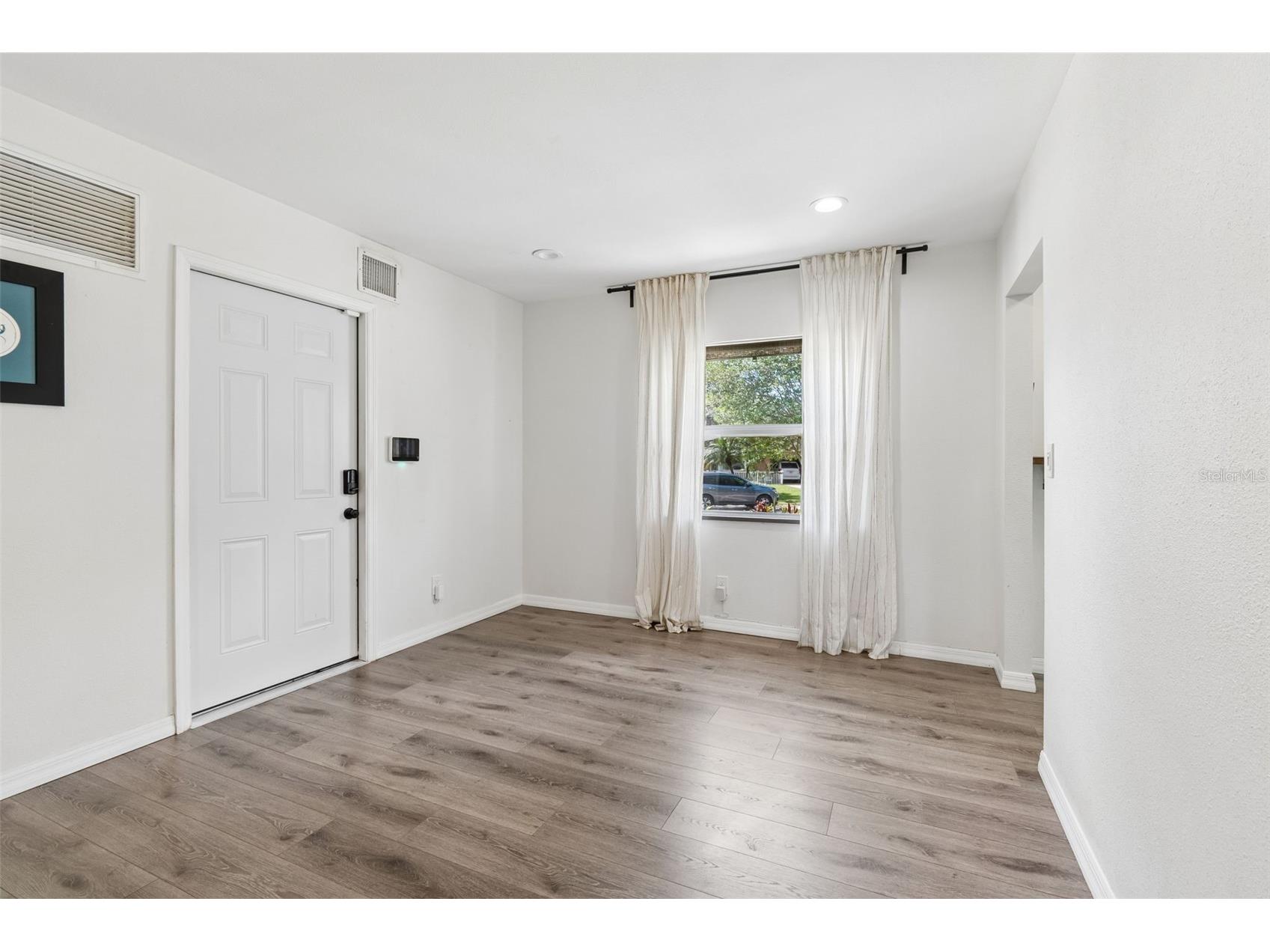 8043 124th Street Seminole FL 33772 TB8493424 image21