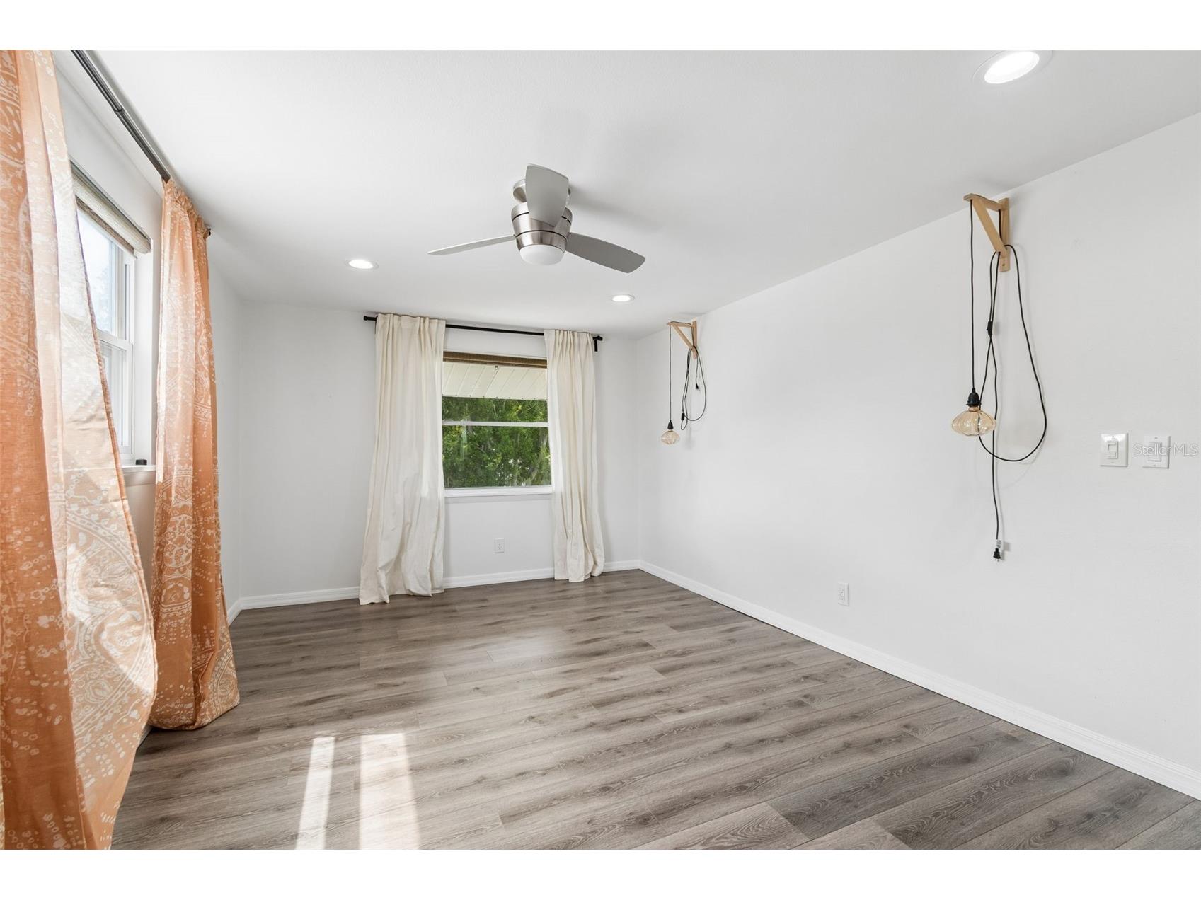 8043 124th Street Seminole FL 33772 TB8493424 image47