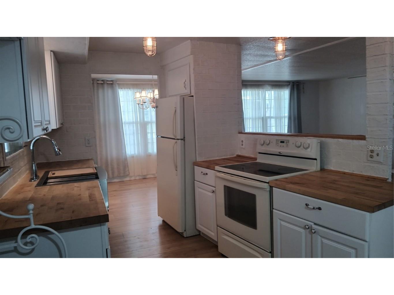 8043 Little Tee Lane Brooksville FL 34613 TB8429362 image17